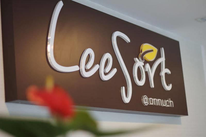 Hotel Leesort @ Onnuch Bangkok Esterno foto